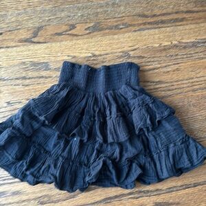 Dream Drive black ruffle skirt, size small, possibly junior
